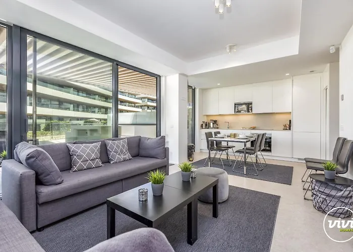 Vivi Homes - Choco Pool, Gym, Terrace & *