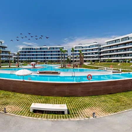 Vivi Homes - Choco Pool, Gym, Terrace & Lägenhet Torremolinos