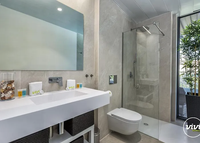 Vivi Homes - Choco Pool, Gym, Terrace&beach *